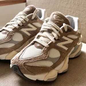 New Balance 9060 brown size 8